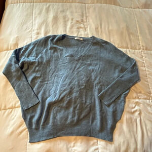 Women's Light Blue 100% Cashmere Dolman Sleeve Sweater Size S/M IRL COLLECTION